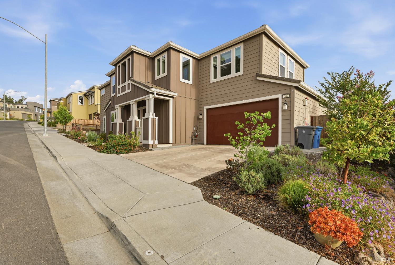 547 Sapphire Street Petaluma CA 94952