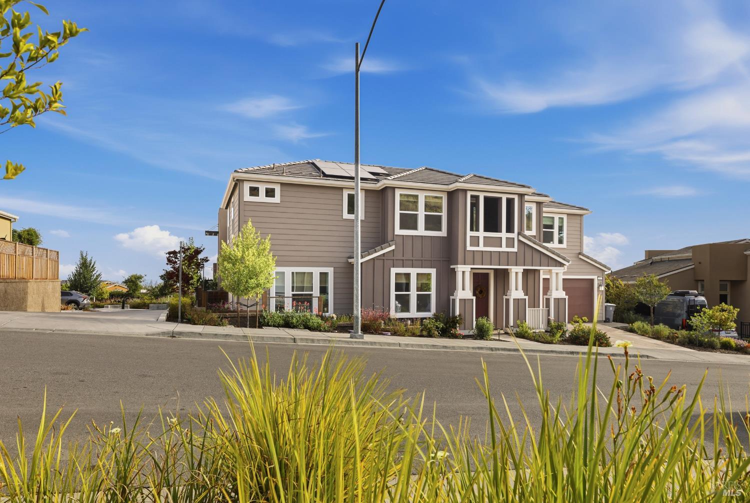 547 Sapphire Street Petaluma CA 94952