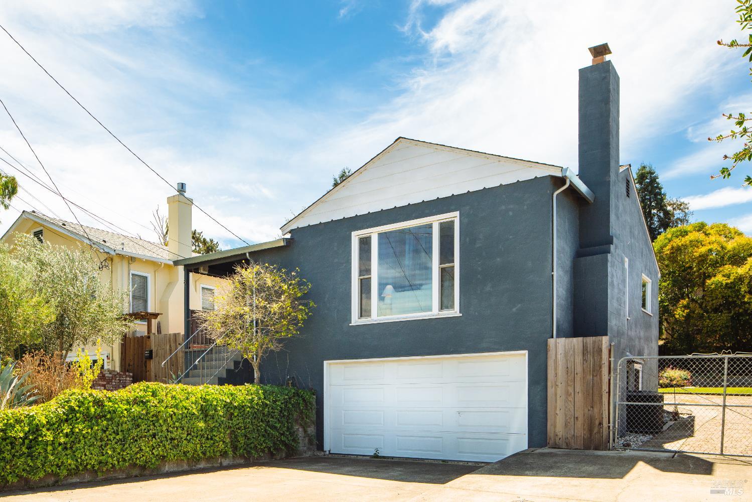 8 Cochrane Way Petaluma CA 94952