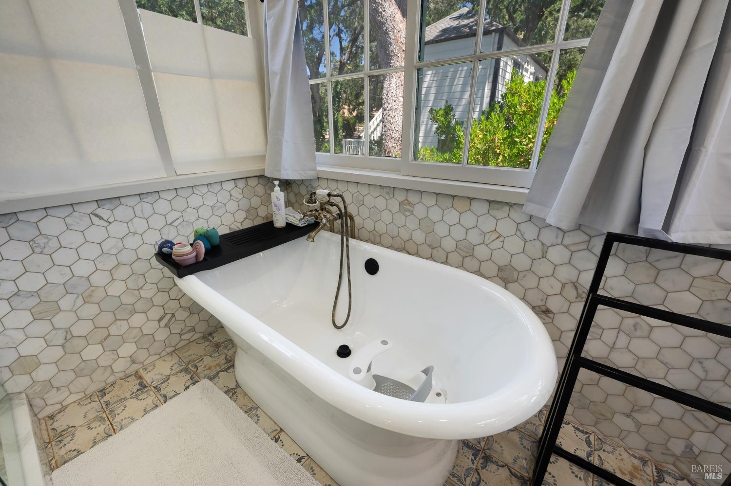 125 Cristo Lane Santa Rosa CA 95409