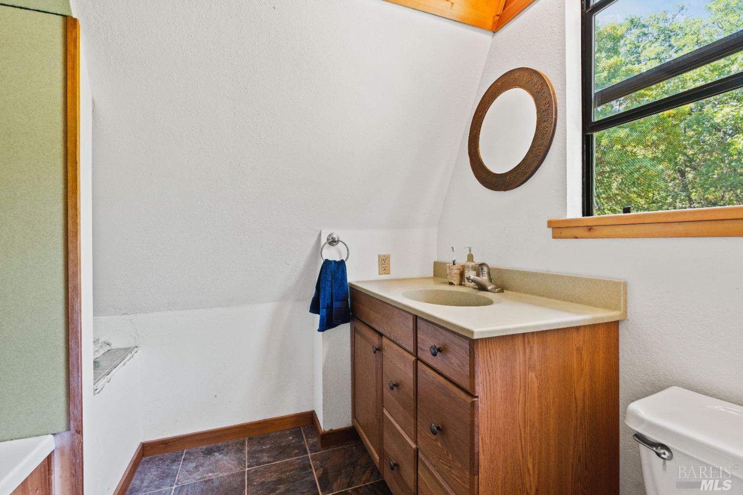 Willits CA 95490