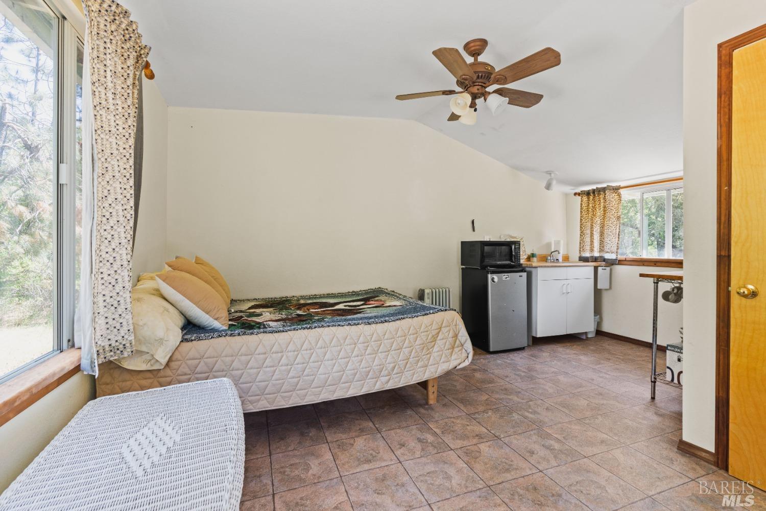 Willits CA 95490