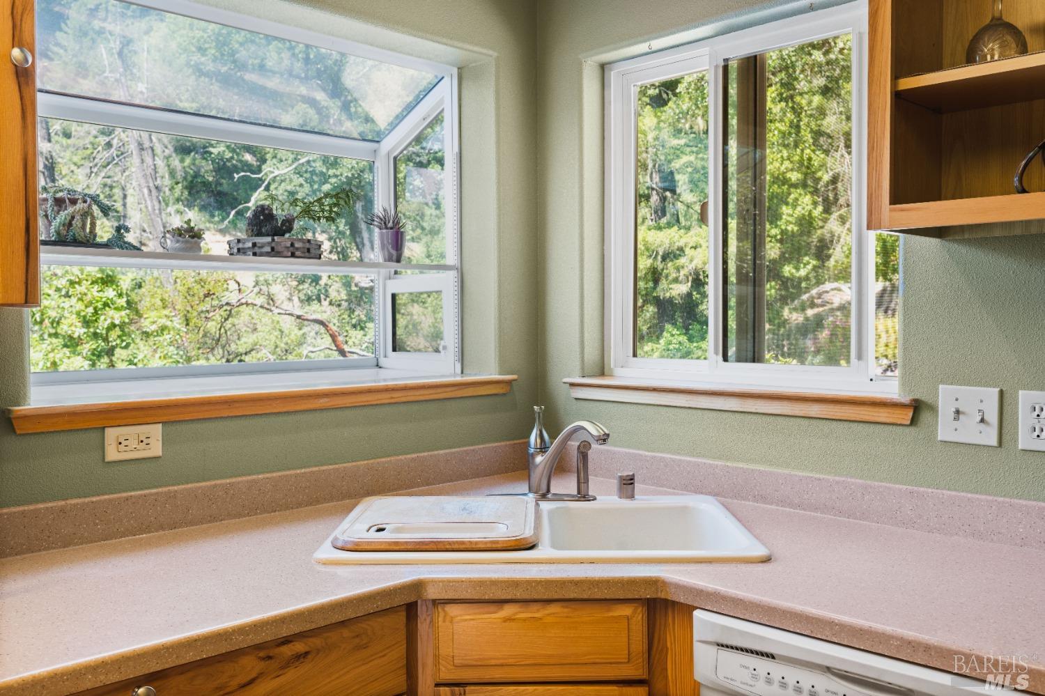 Willits CA 95490