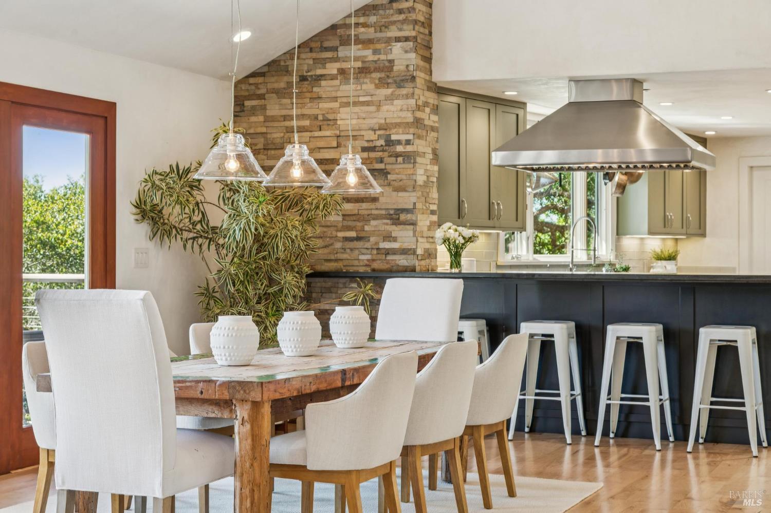 1884 Silverado Trail Napa CA 94558