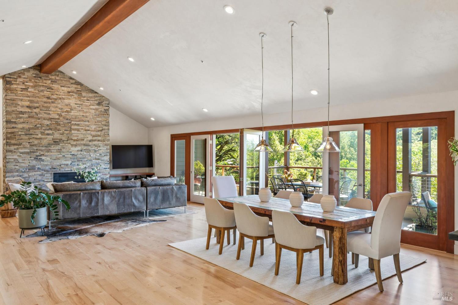 1884 Silverado Trail Napa CA 94558