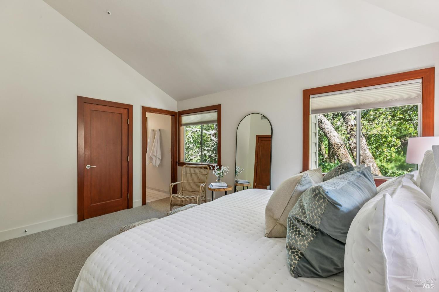 1884 Silverado Trail Napa CA 94558