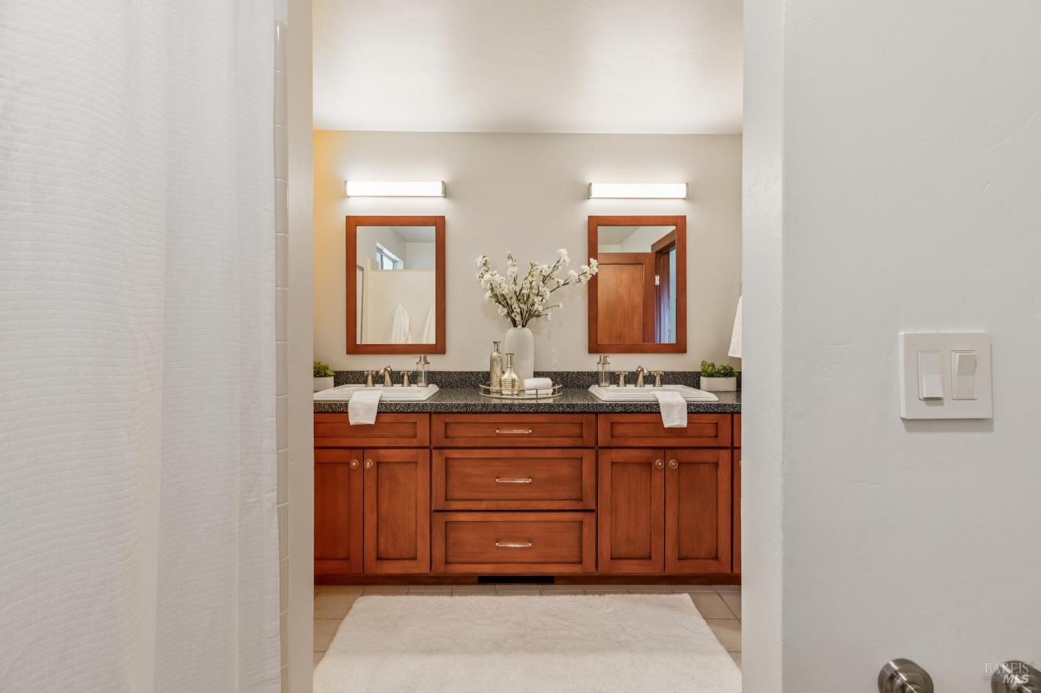 1884 Silverado Trail Napa CA 94558