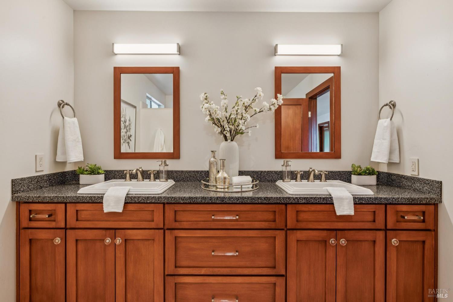 1884 Silverado Trail Napa CA 94558