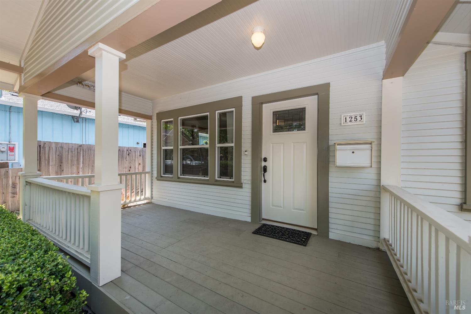 1253 Ripley Street Santa Rosa CA 95401