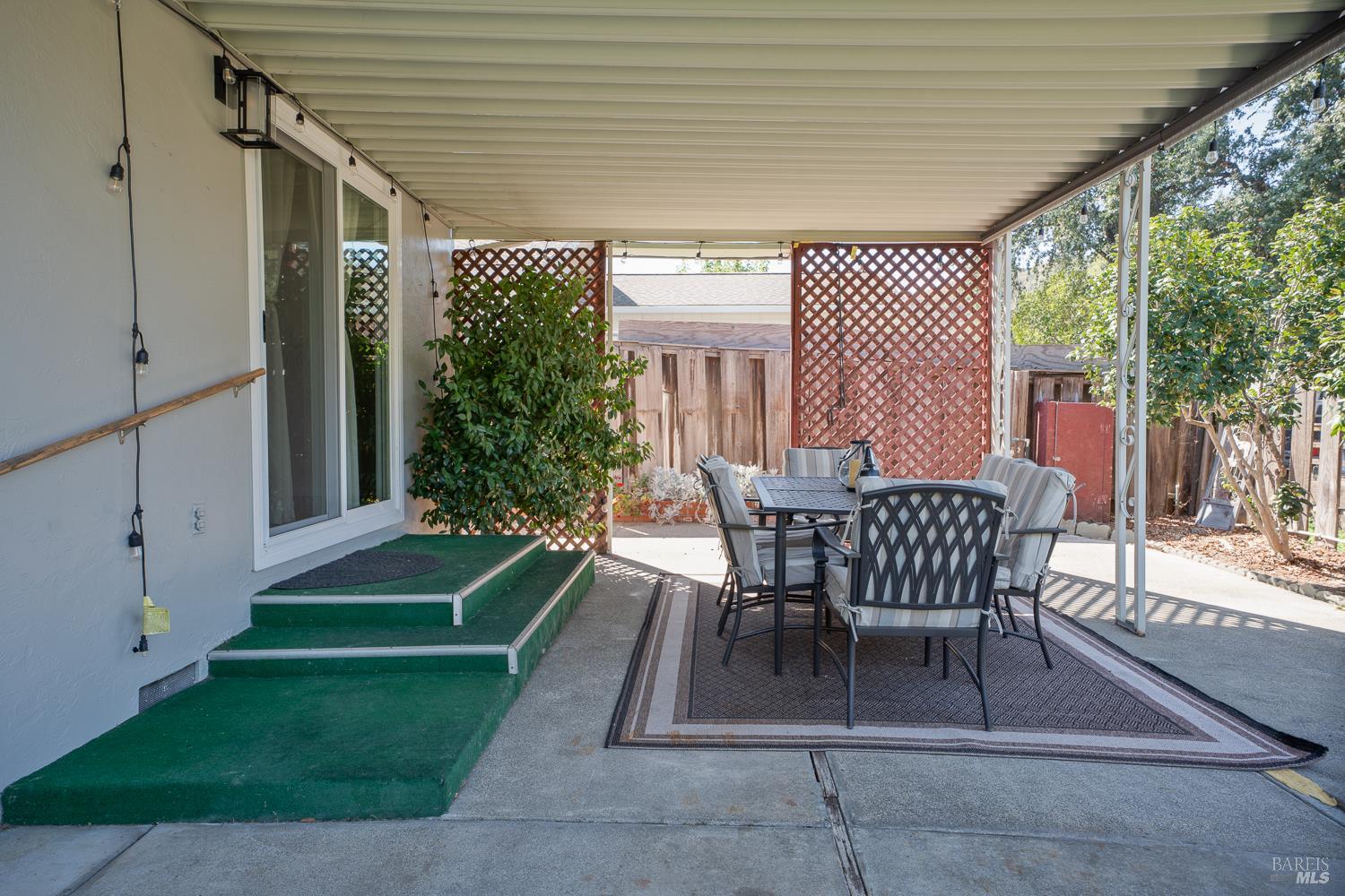 1294 Yokayo Court Ukiah CA 95482