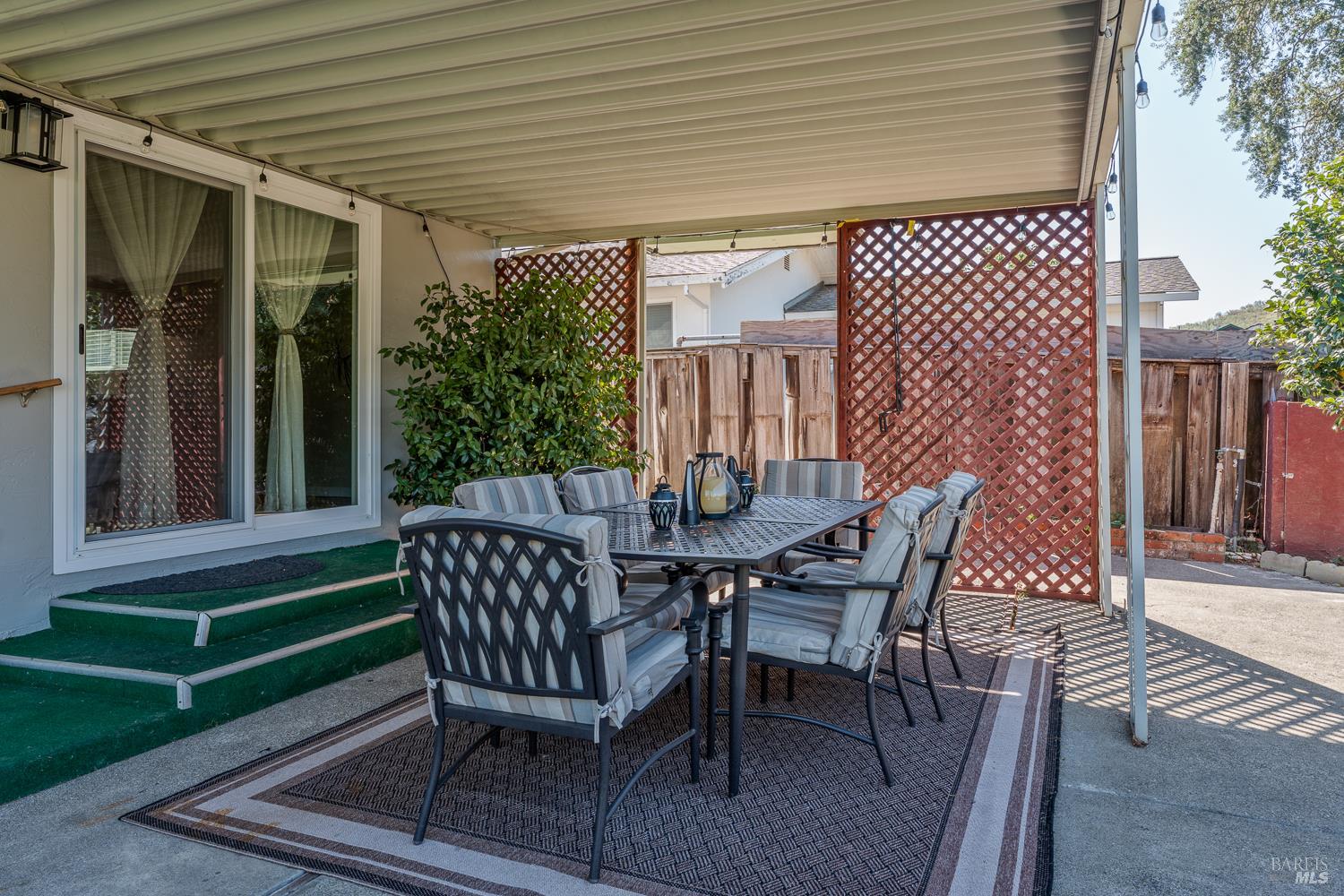 1294 Yokayo Court Ukiah CA 95482