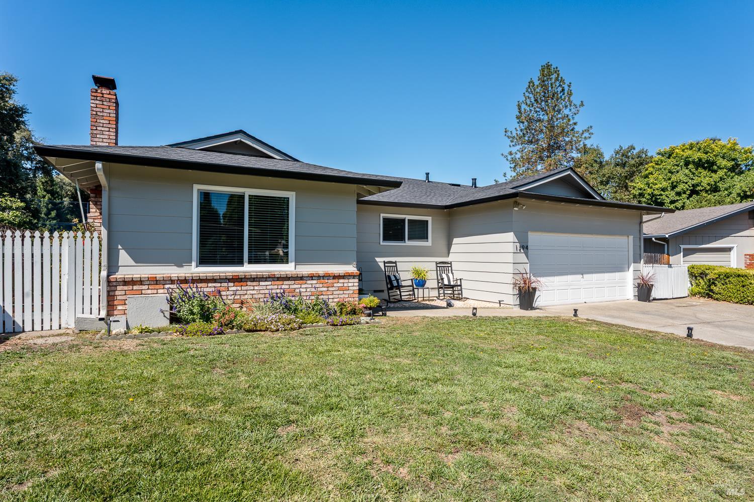 1294 Yokayo Court Ukiah CA 95482