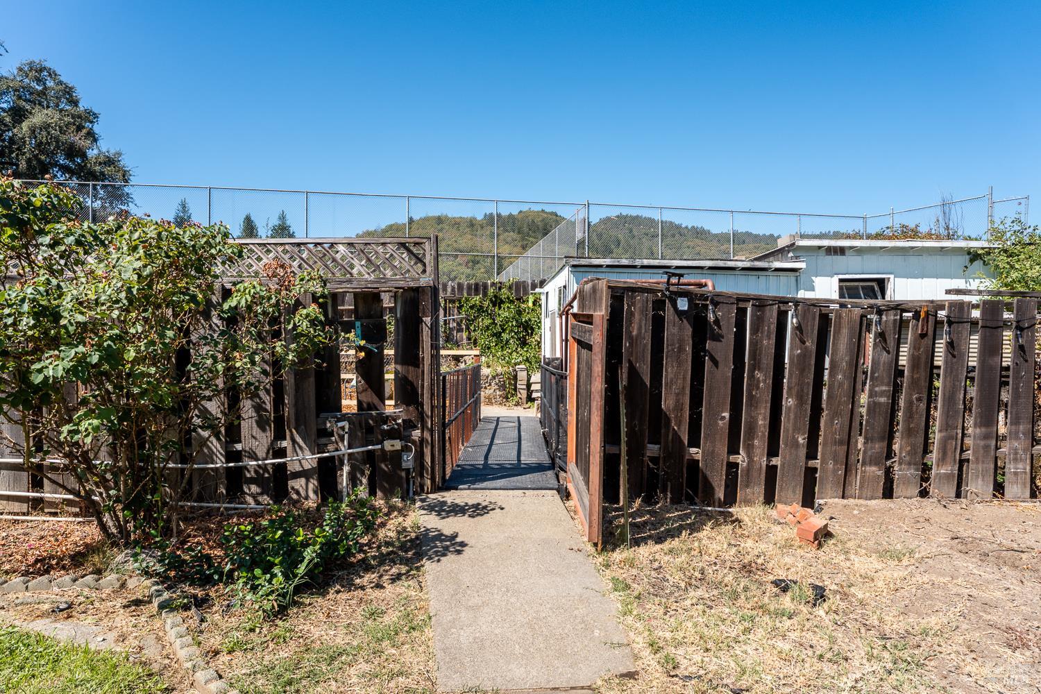 1294 Yokayo Court Ukiah CA 95482