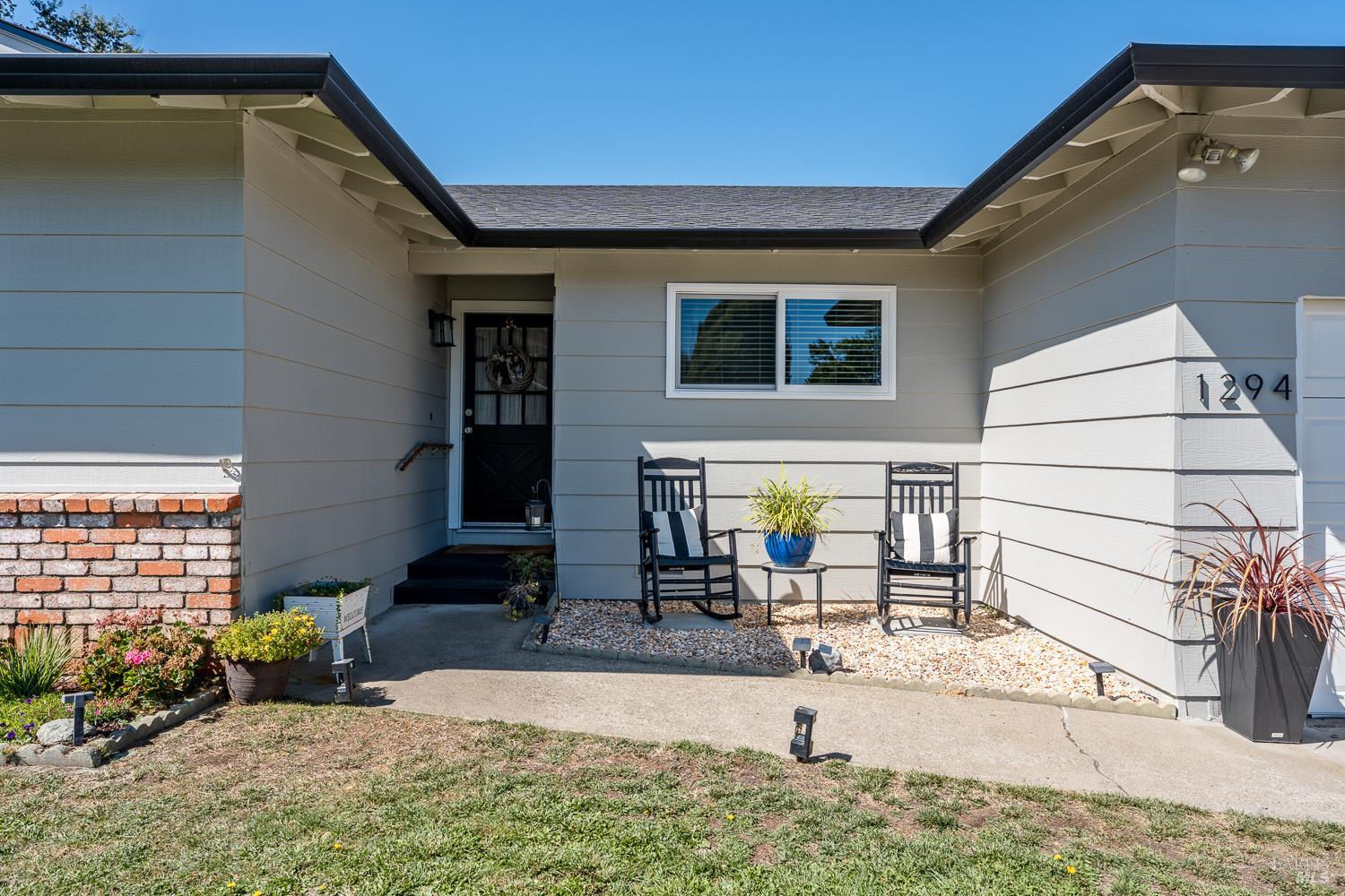 1294 Yokayo Court Ukiah CA 95482