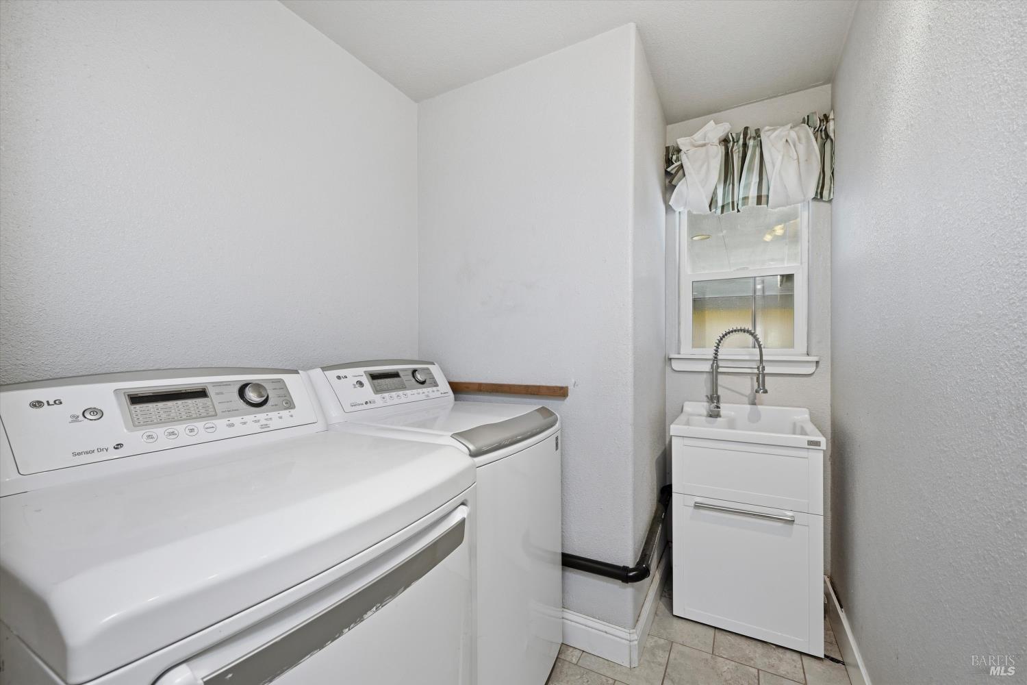 16906 Greenridge Road Hidden Valley Lake CA 95467