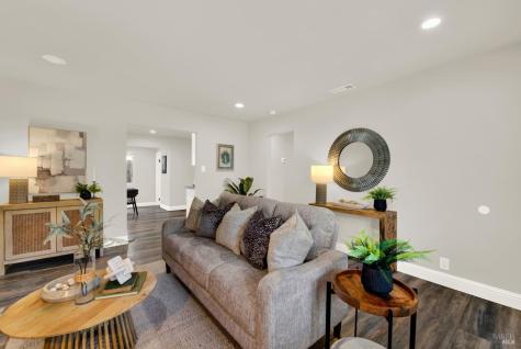 2 Rita Court Novato CA 94945