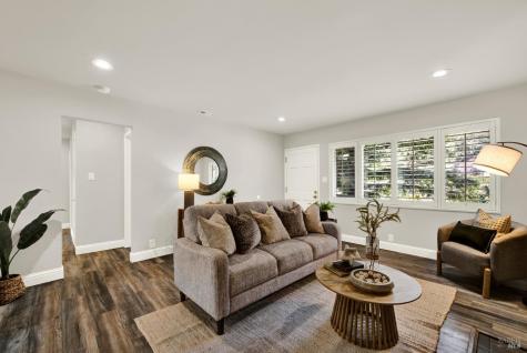 2 Rita Court Novato CA 94945