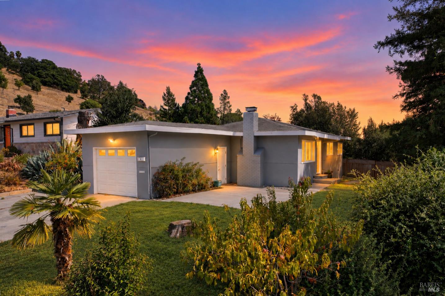 2 Rita Court Novato CA 94945