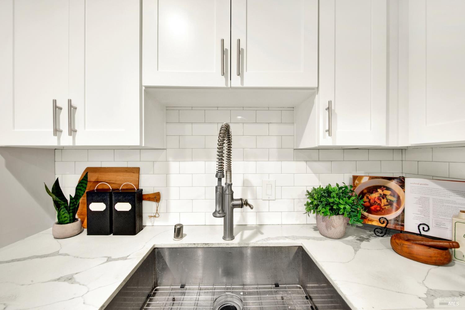 2 Rita Court Novato CA 94945