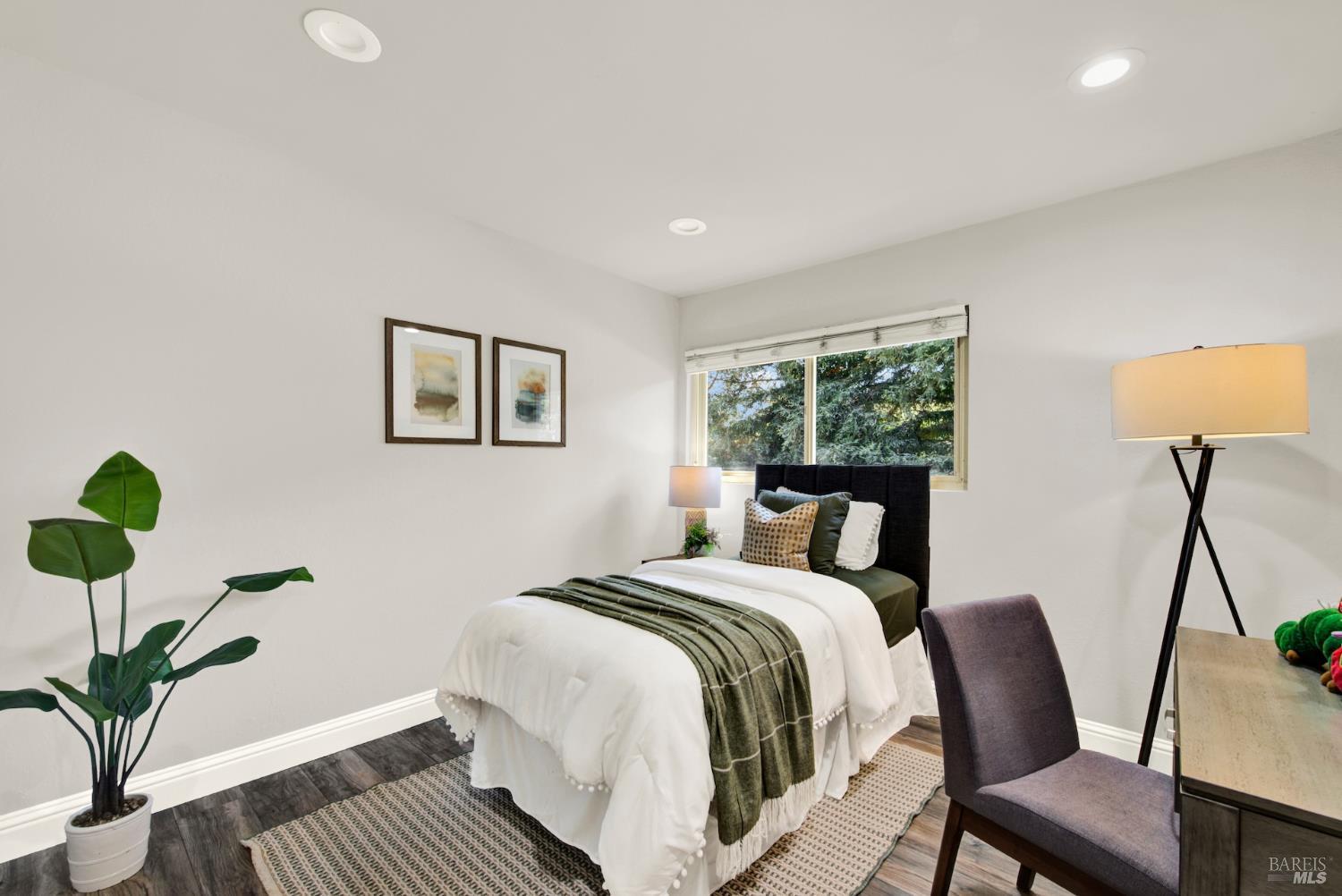 2 Rita Court Novato CA 94945