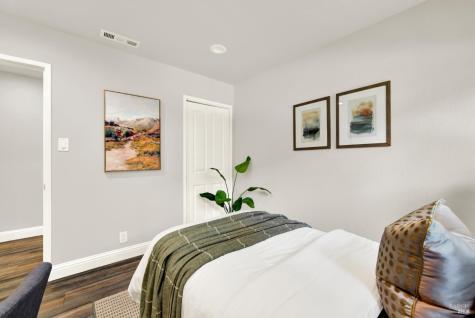 2 Rita Court Novato CA 94945