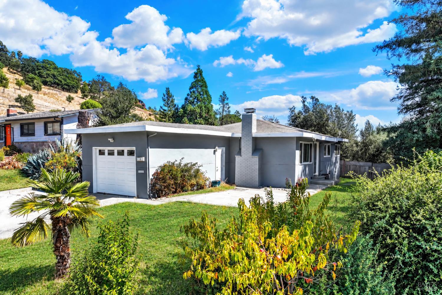 2 Rita Court Novato CA 94945