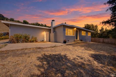 2 Rita Court Novato CA 94945