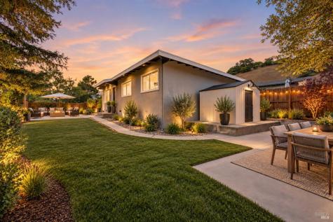 2 Rita Court Novato CA 94945