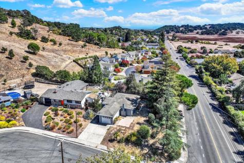 2 Rita Court Novato CA 94945