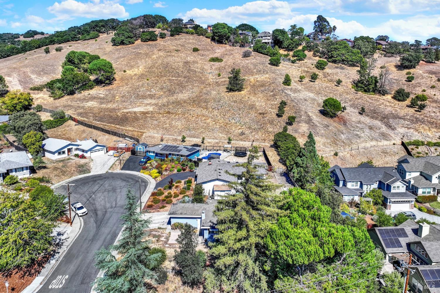 2 Rita Court Novato CA 94945