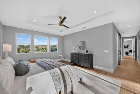 22 Oak Knoll Court Petaluma CA 94952
