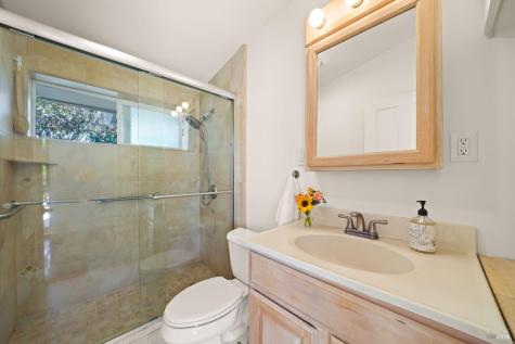 39 Orchard Way Novato CA 94947