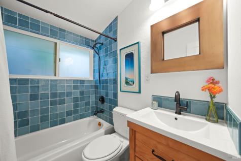 39 Orchard Way Novato CA 94947