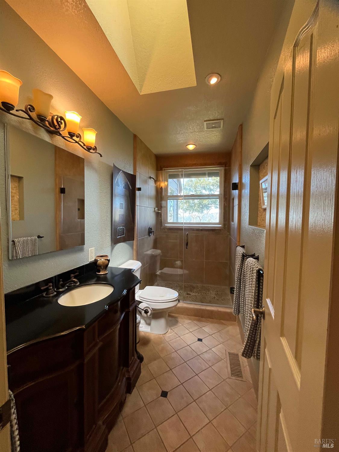 5286 Joaquin Drive Santa Rosa CA 95409