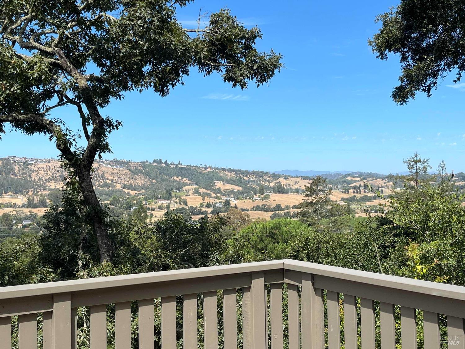 5286 Joaquin Drive Santa Rosa CA 95409