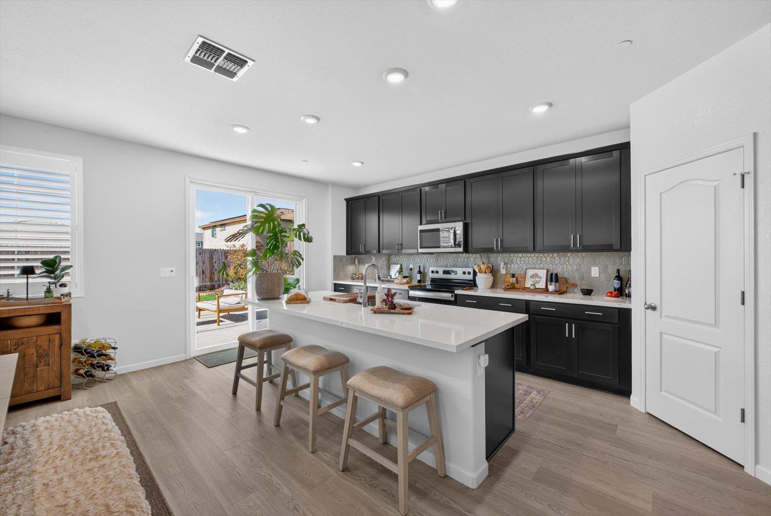 981 Carbahal Street Winters CA 95694