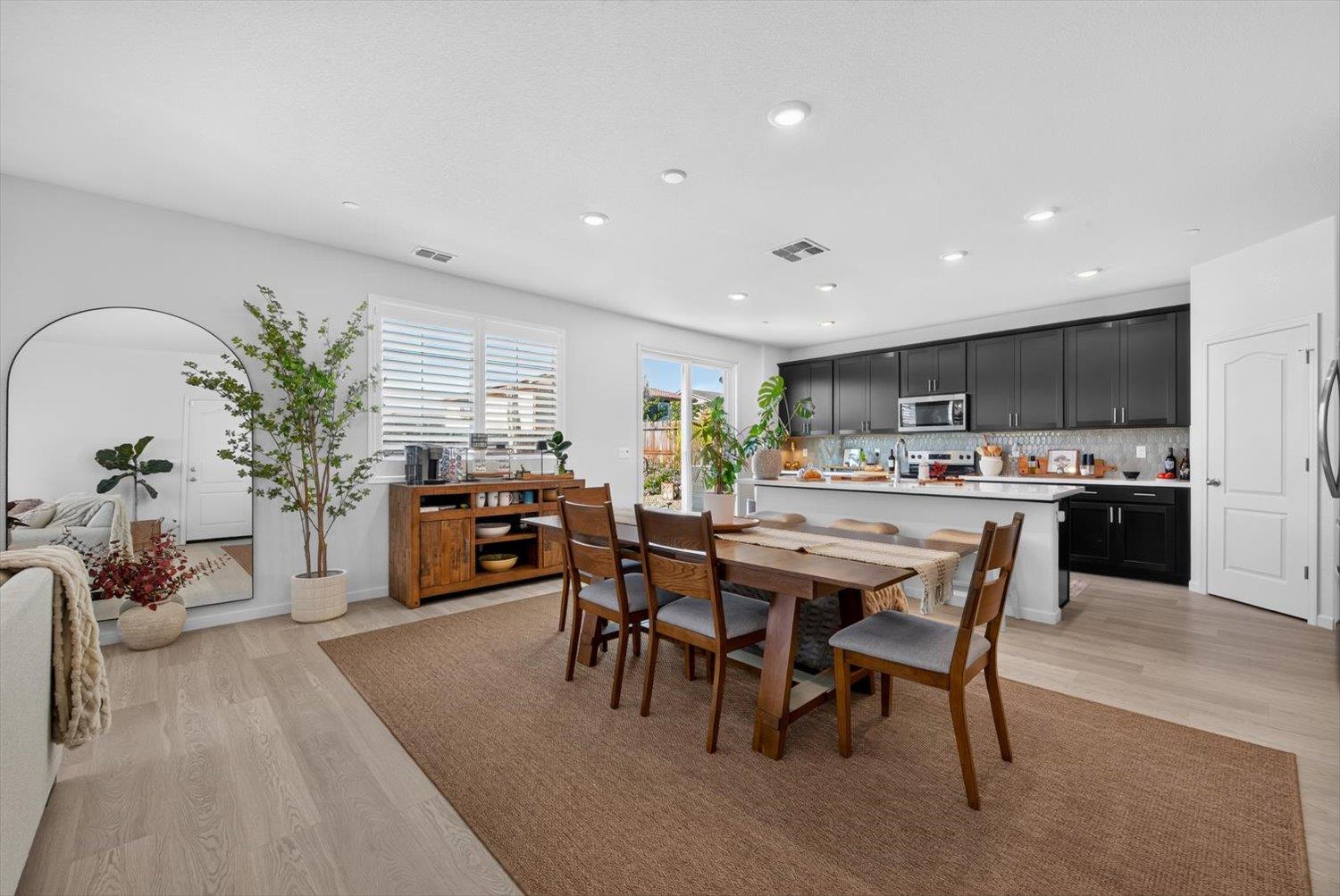 981 Carbahal Street Winters CA 95694