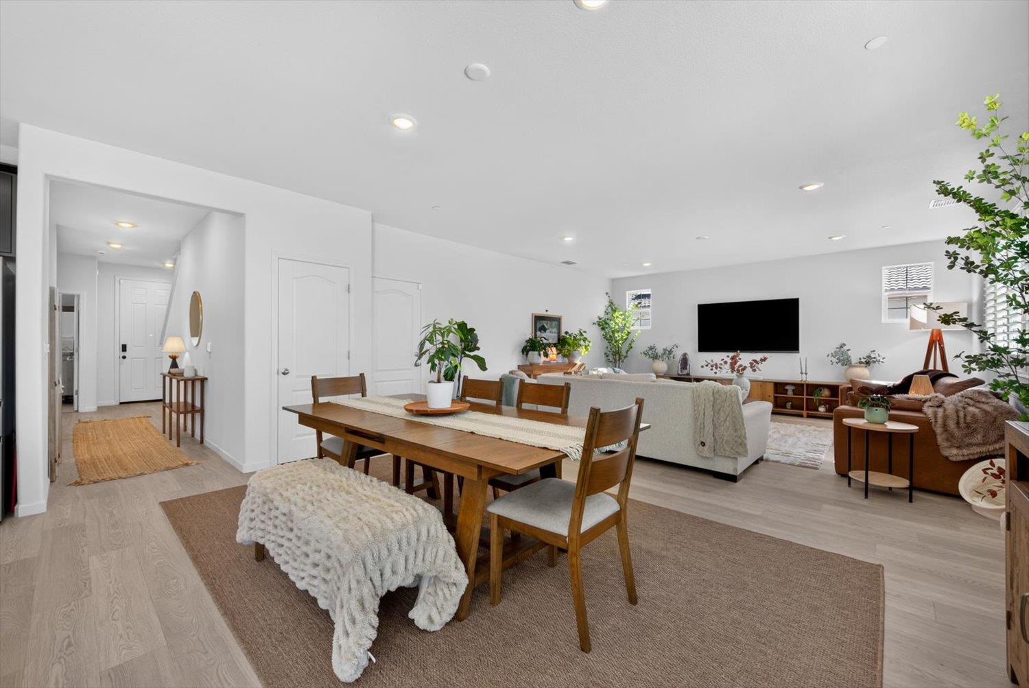 981 Carbahal Street Winters CA 95694