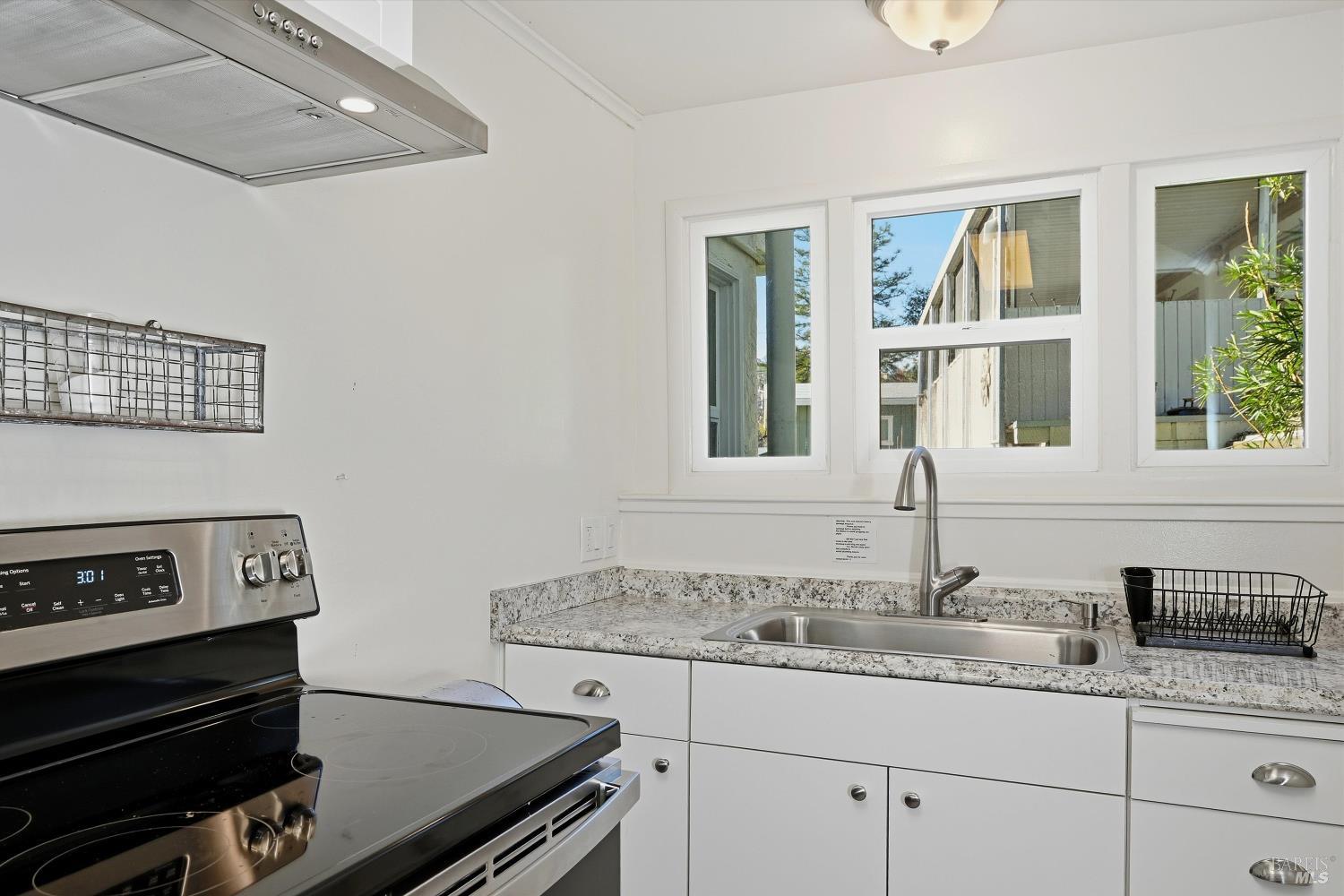 13680 Lower Lakeshore Drive Clearlake CA 95422