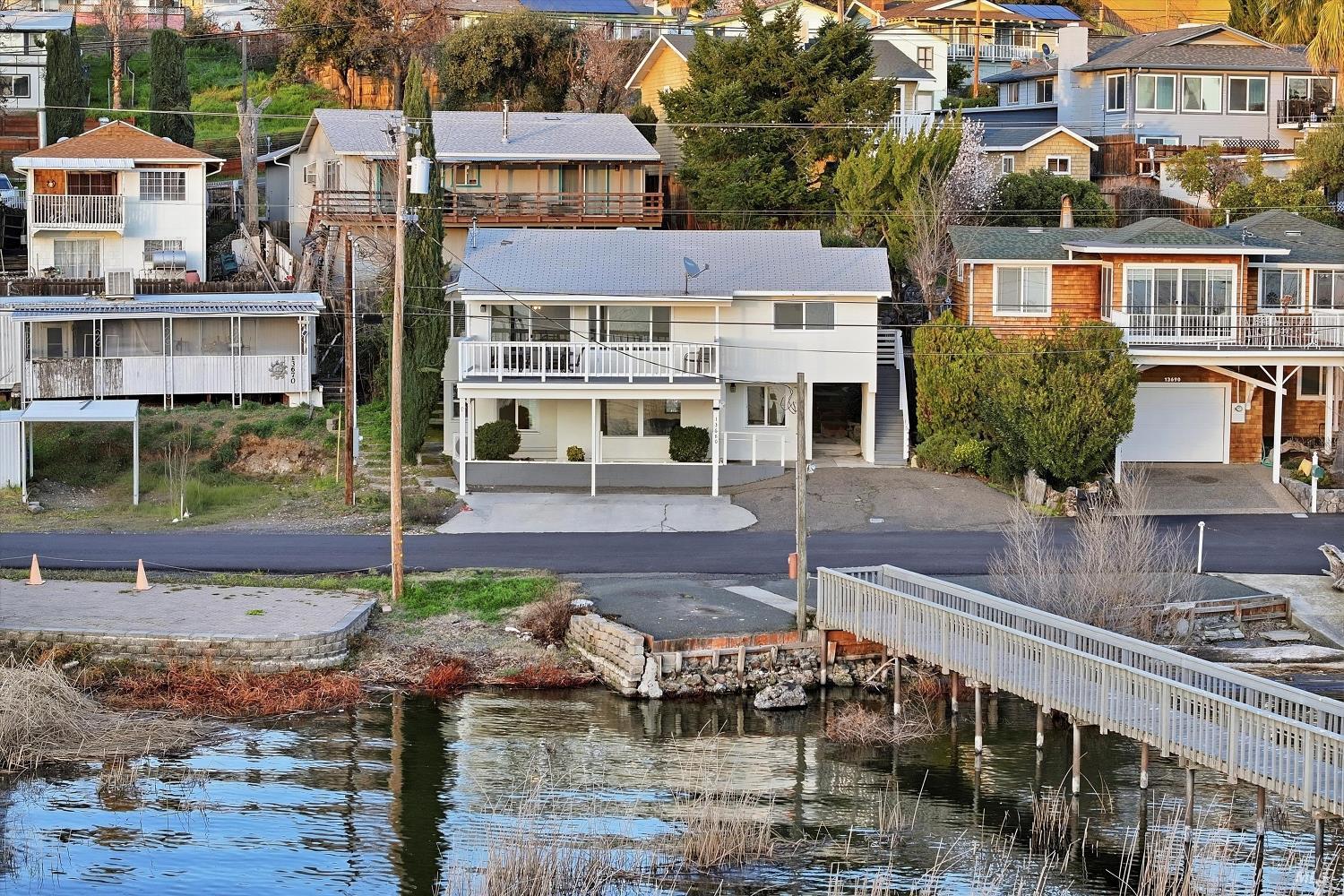 13680 Lower Lakeshore Drive Clearlake CA 95422