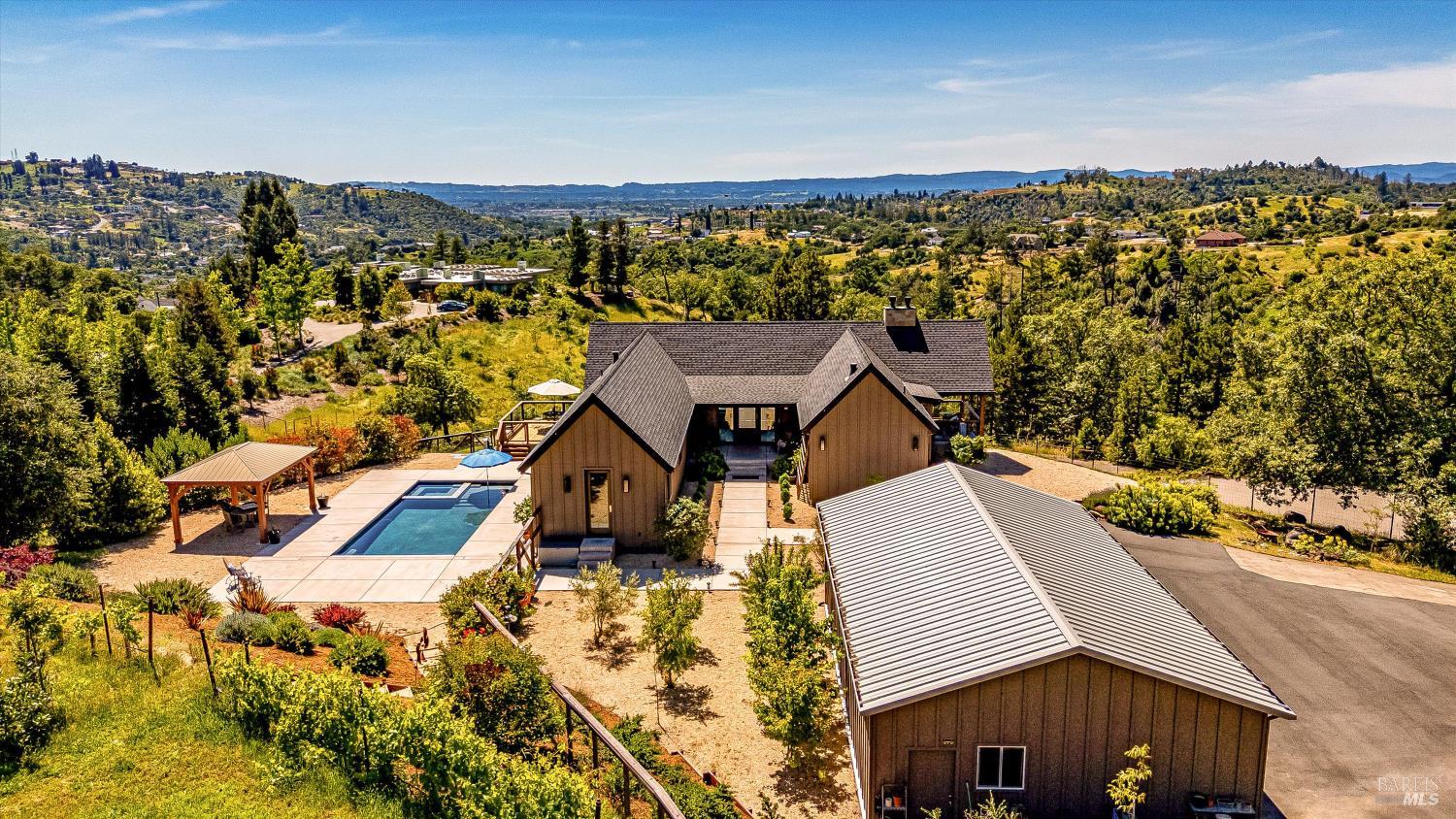 1750 Crystal Springs Court Santa Rosa CA 95404