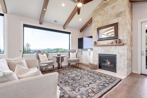 1750 Crystal Springs Court Santa Rosa CA 95404