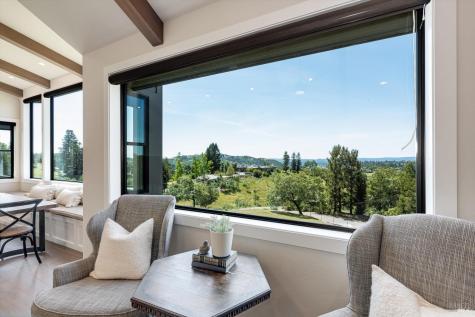 1750 Crystal Springs Court Santa Rosa CA 95404