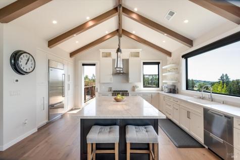 1750 Crystal Springs Court Santa Rosa CA 95404