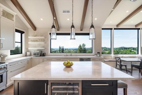 1750 Crystal Springs Court Santa Rosa CA 95404