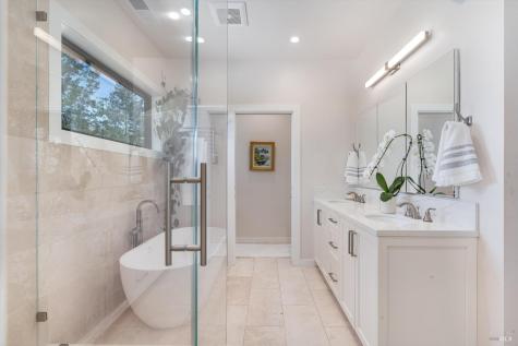 1750 Crystal Springs Court Santa Rosa CA 95404