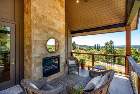 1750 Crystal Springs Court Santa Rosa CA 95404