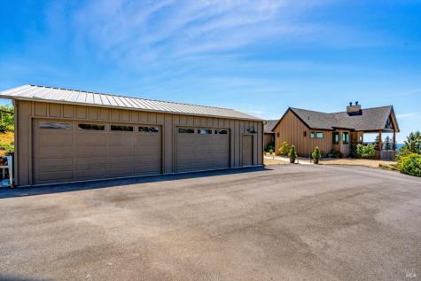 1750 Crystal Springs Court Santa Rosa CA 95404