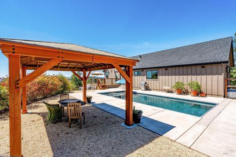 1750 Crystal Springs Court Santa Rosa CA 95404