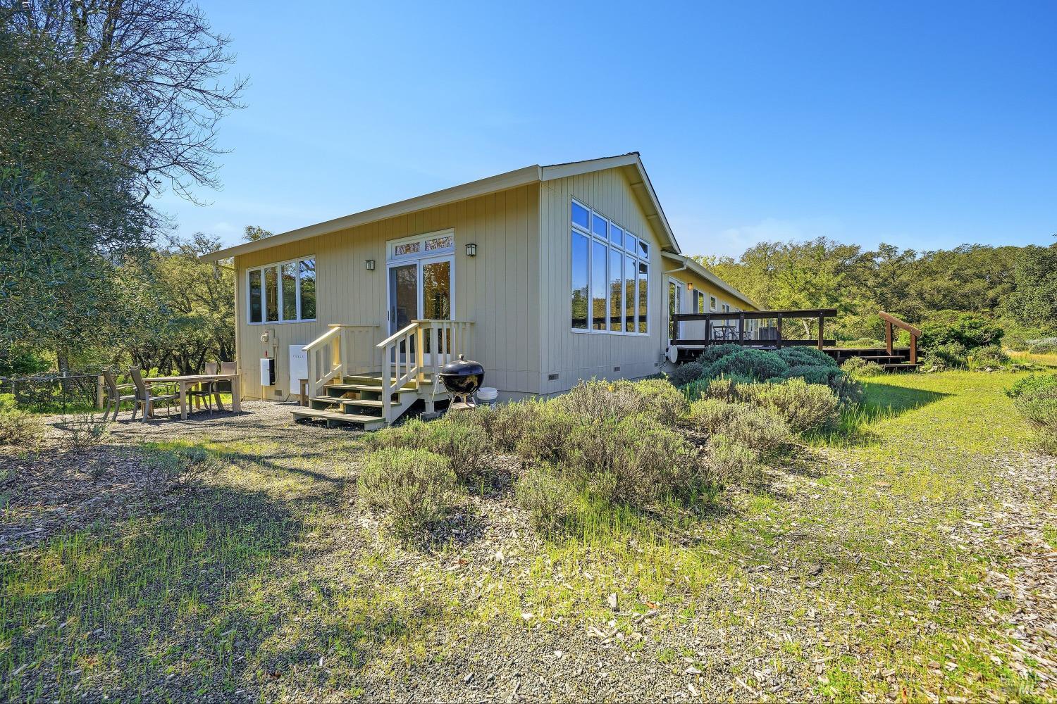 5809 Sharp Road Calistoga CA 94515